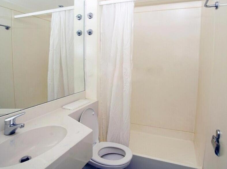 Hotel Eulenspiegel - Das Erlebnishotel In Riesa Room photo